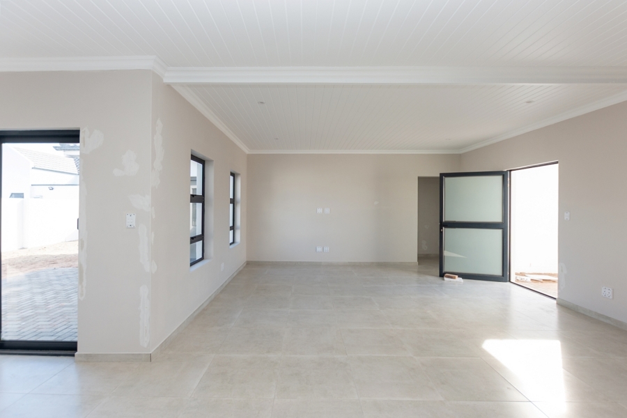 3 Bedroom Property for Sale in Atlantic Sands Private Estate Western Cape
